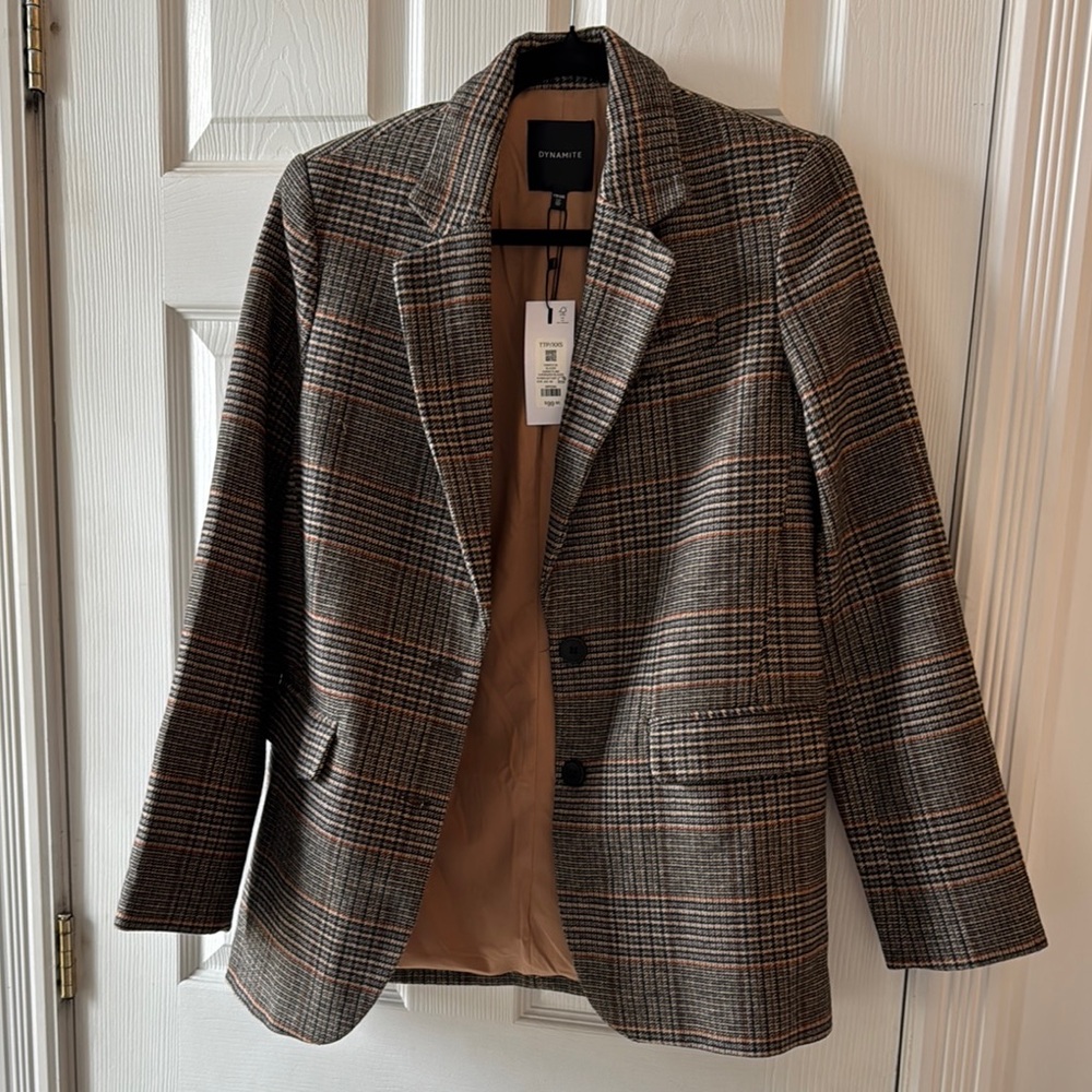 Dynamite brown plaid blazer